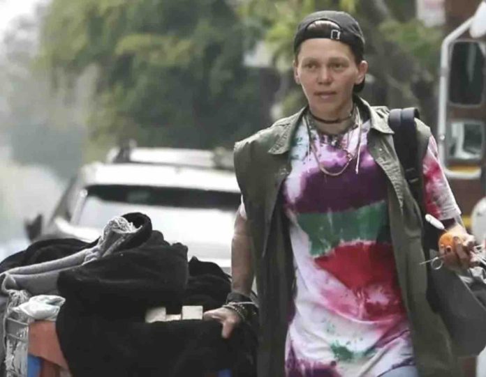 loni willison loni willison